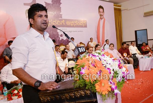 Minister Ananth Kumar lauds Central govt 1
